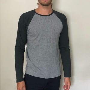 Banana republic baseball Tee